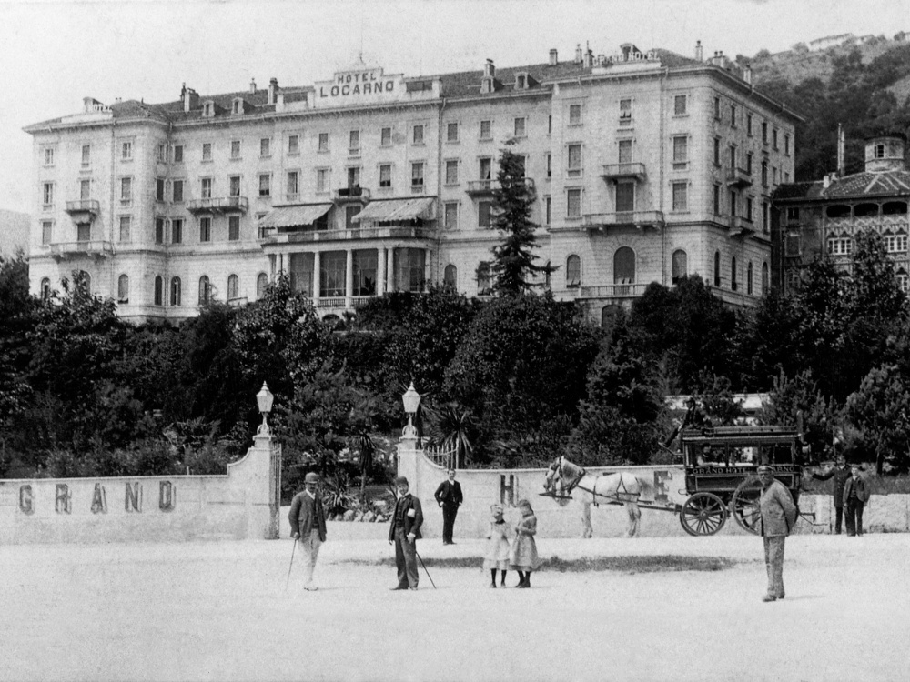 Locarno Grand Hotel Foto kurz nach Eröffnung 1875