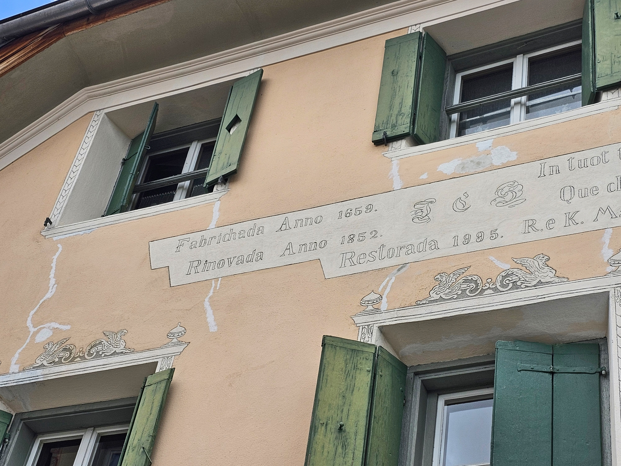 <p>Abgeschlossenes Projekt 2024<br
/>Hotel Meisser Resort, Guarda</p>